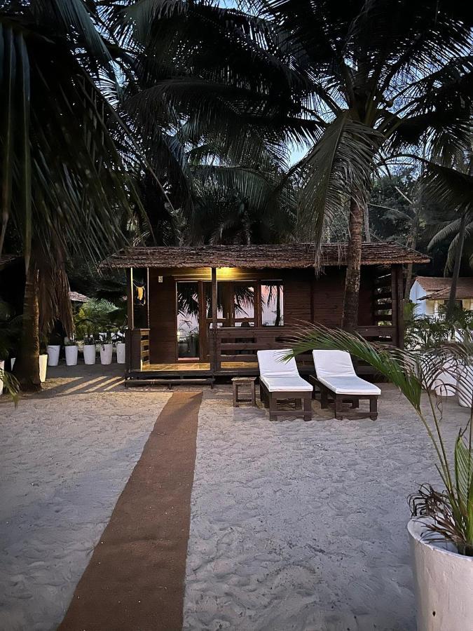 Mamagoa Beach Resort 曼德姆 外观 照片