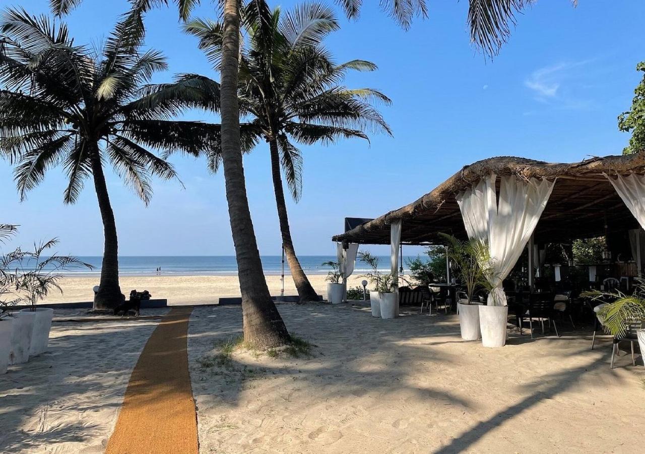 Mamagoa Beach Resort 曼德姆 外观 照片