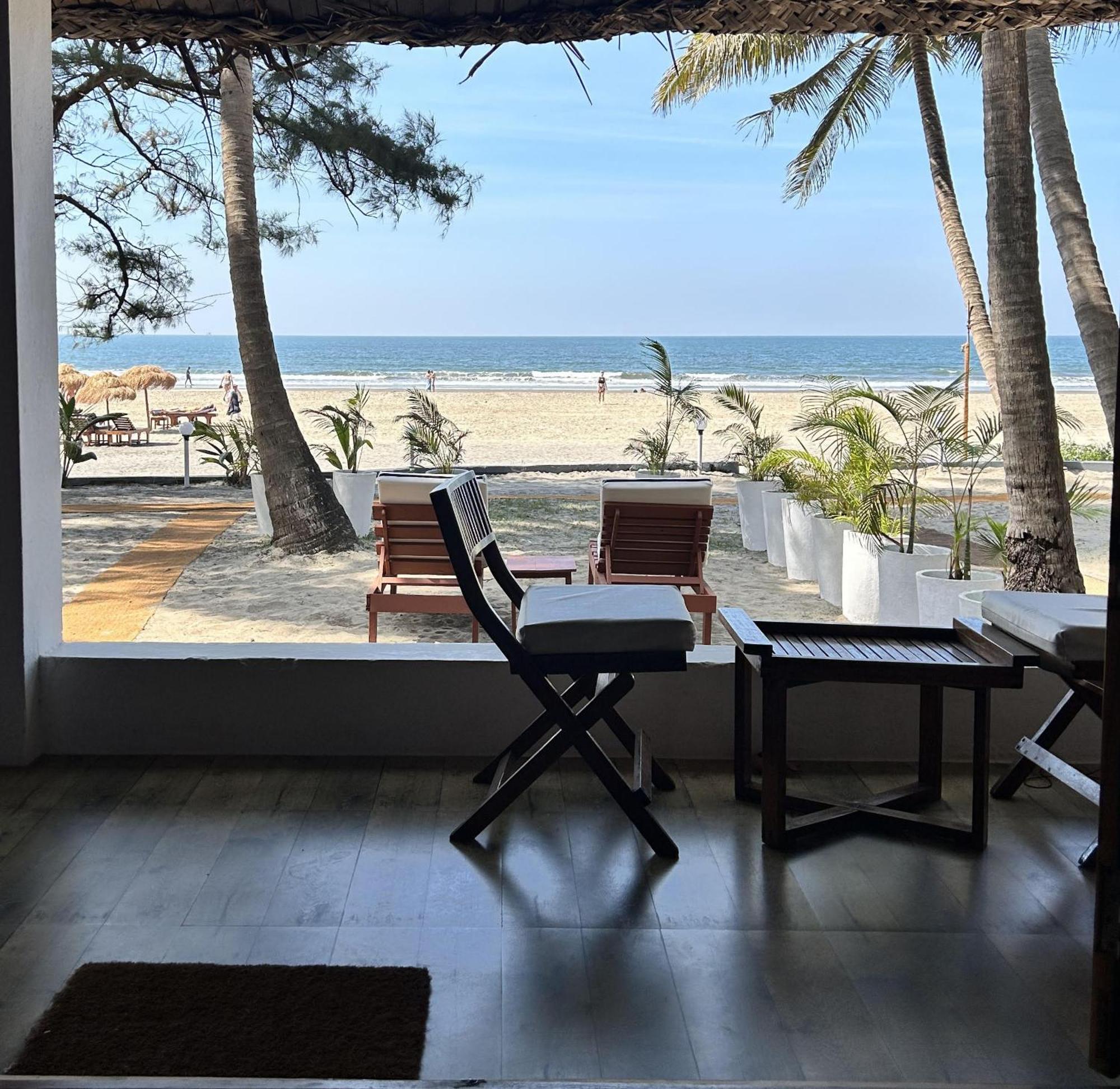 Mamagoa Beach Resort 曼德姆 外观 照片